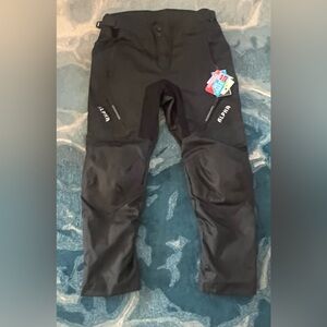 New Alpha Cycle Gear Pants 40 42 Black Motorcycle Riding Breathable Waterproof